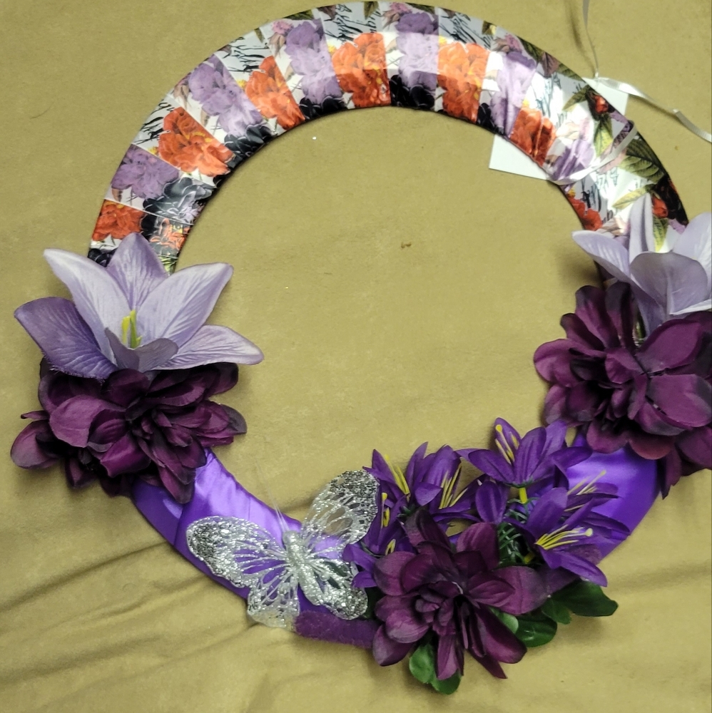 Royal wreath